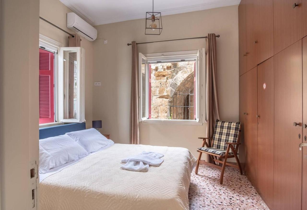 Veneris Residence 2-Bedroom Apartment In Chania Chrissi Akti Chania Exterior foto